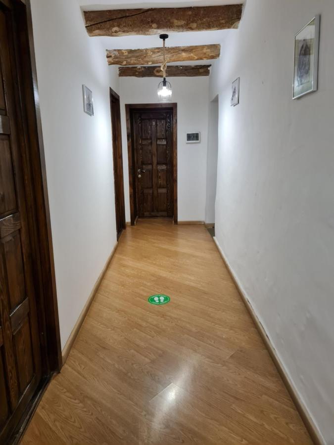 Guest House Shina Omalo エクステリア 写真