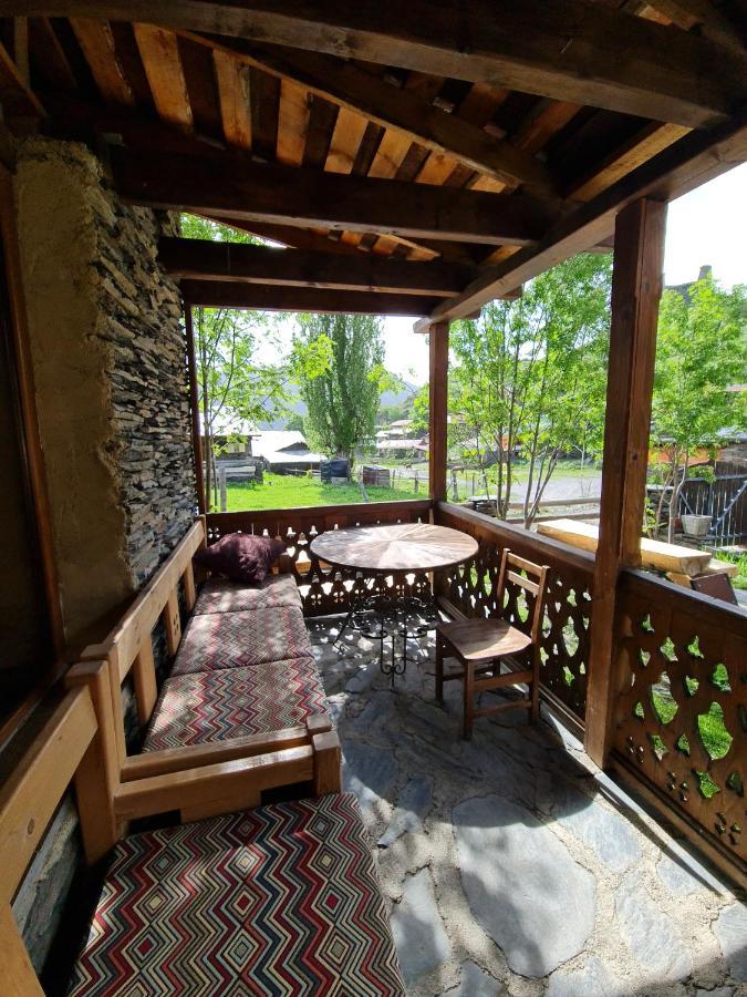Guest House Shina Omalo エクステリア 写真