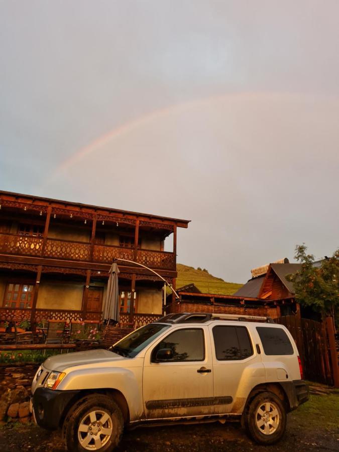 Guest House Shina Omalo エクステリア 写真